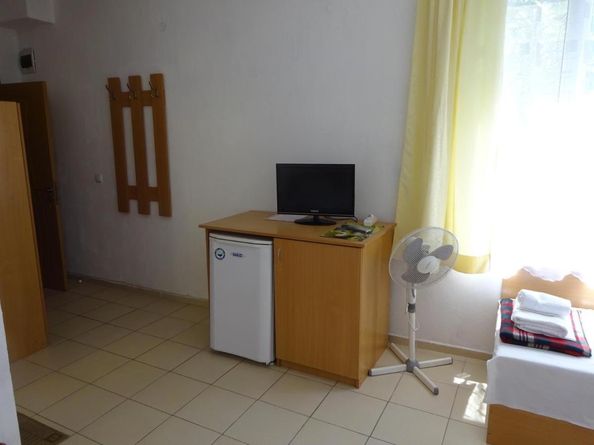 Hotel Hris Chernomorets Esterno foto