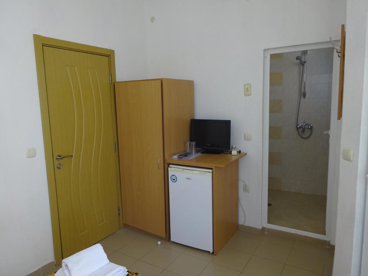 Hotel Hris Chernomorets Esterno foto