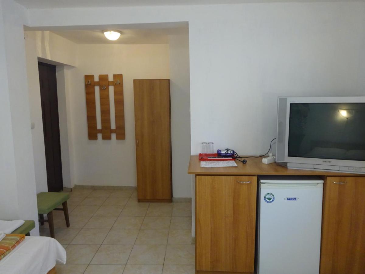 Hotel Hris Chernomorets Esterno foto