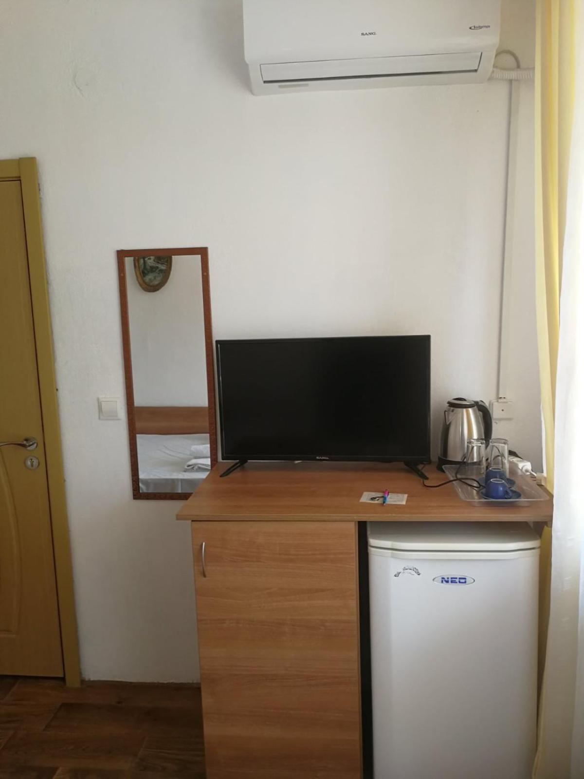 Hotel Hris Chernomorets Esterno foto
